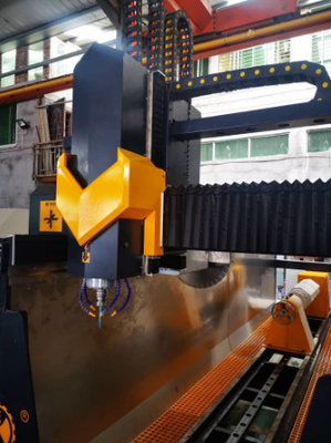 Точная электрическая 4-осеная колонна каменная резьба CNC машина
