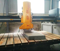 Точная инфракрасная мостовая каменная плитка CNC режущая машина