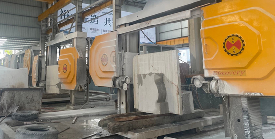 5-осевая CNC бриллиантовая дротовая пила с вращающимся на 360° рабочим столом для 3D-форм