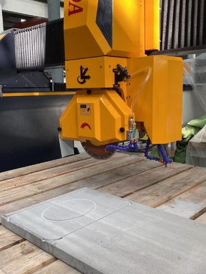 Автоматическая CNC 4-осевая мостовая машина для резки камней многофункциональная