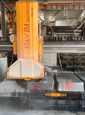 Потребление воды 3 м3/ч Xianda Stone Slab Cutting Machine для точной резки