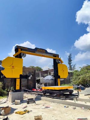 CNC Diamond Wire Saw Machine с 4 летящими колесами для промышленной резки камня