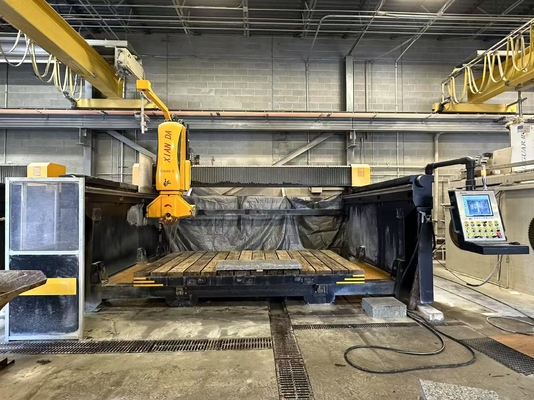 Многофункциональная 5-осевая CNC мостовая резальная машина для обработки камня