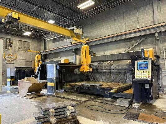 Автоматическая 5-осевая мостовая режущая машина с системой DDX