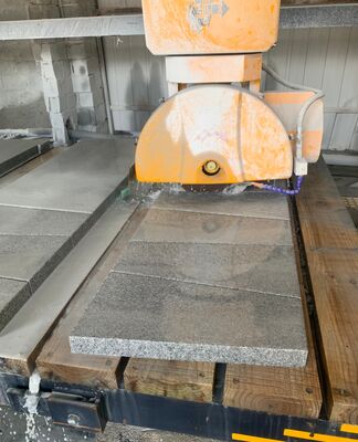 4 +1 Оси мостовой режущей машины для тяжелых задач