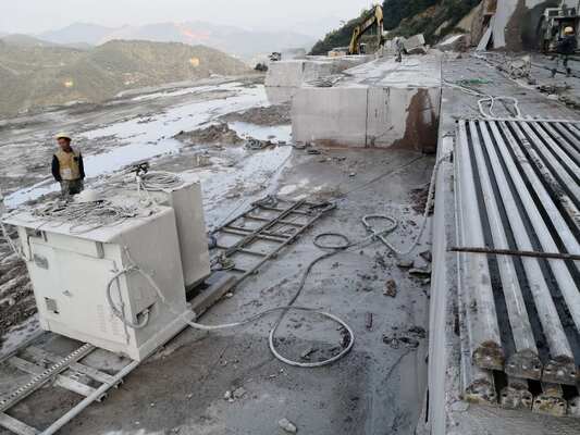 Автоматическая бриллиантовая дротовая пила с управлением CNC для высокоточной резки камня