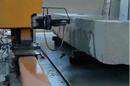 Двигательная CNC дротовая пила с четырьмя колесами для резки больших каменных блоков 3500 × 3500 × 2200 мм