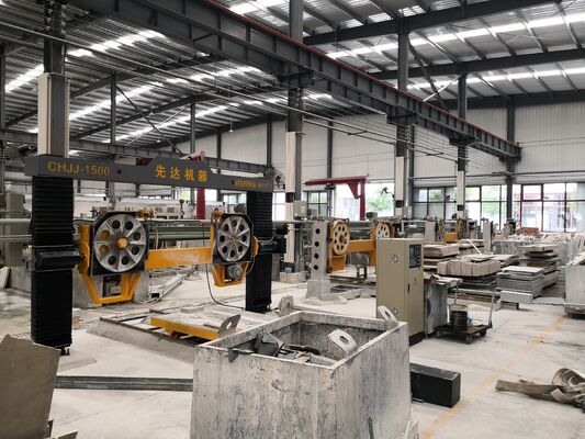 5-осевая CNC бриллиантовая дротовая пила с 11кВт главным двигателем для обработки камня 2600 * 3000 * 1500